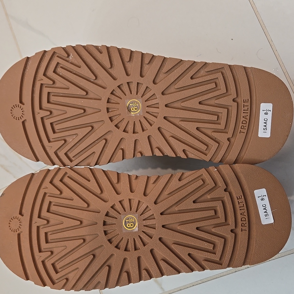 CCOCCI Tan Fuzzy Slip-On Shoes with Red Accents - Picture 4 of 4